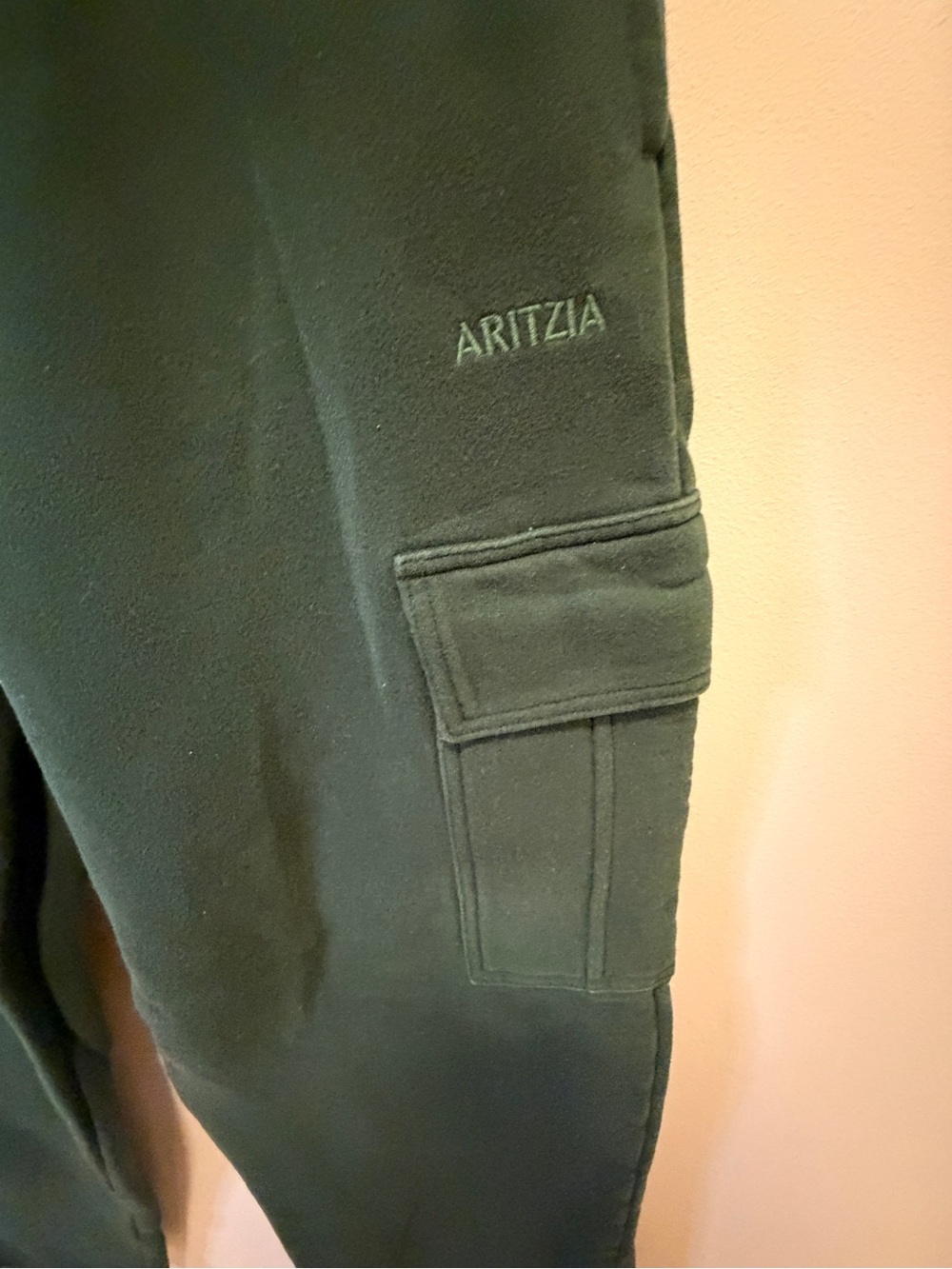 Aritzia Olive Green 2 piece track suit set (sweatpants and hoodie)